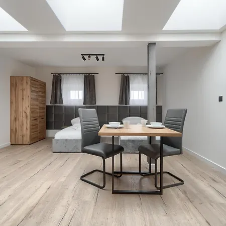 Toress Brama Portowa דירה